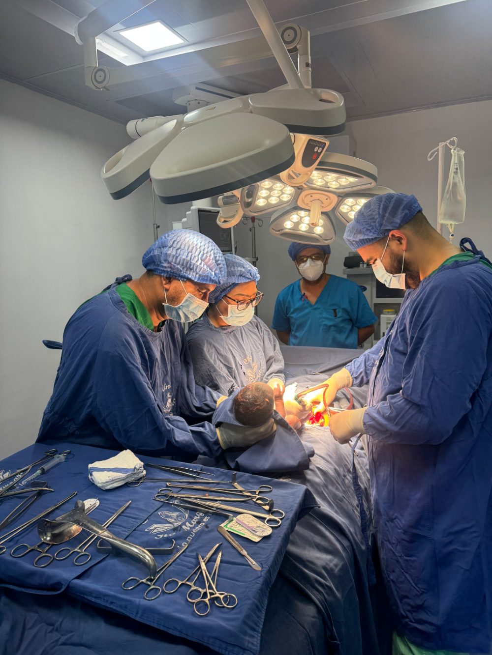 Atención del parto — equipo gineco-obstétrico del Hospital Sta. Margarita